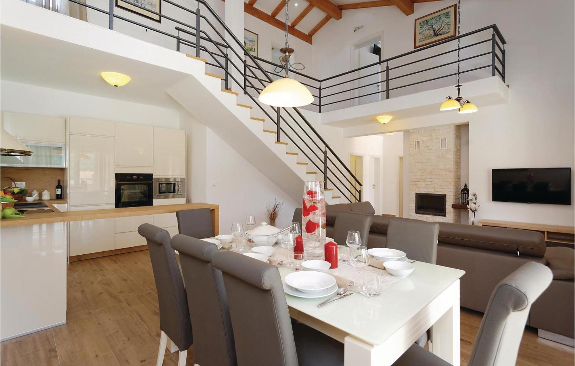 Lovely Home In Sibenik With Wifi Exterior photo